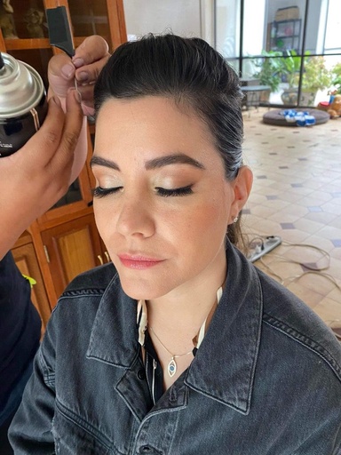 Maquillaje social